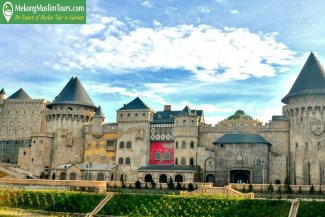 mekkongmuslimtours-dananghoiantour3days1 1