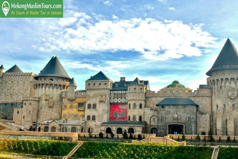 mekkongmuslimtours-dananghoiantour3days1 1 1