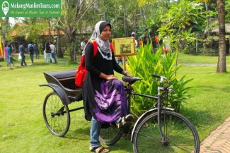 mekongmuslimtours-shoppingtour 1